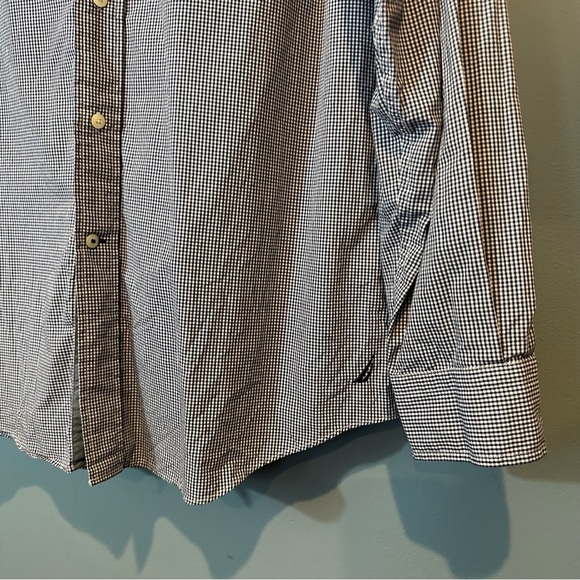 Nautica Navy Blue/White Checkered Gingham Long Sleeve Collared Button Up Shirt - Picture 7 of 7